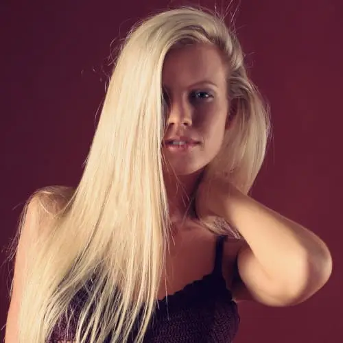 Candice, maîtresse SM au téléphone rose pas cher