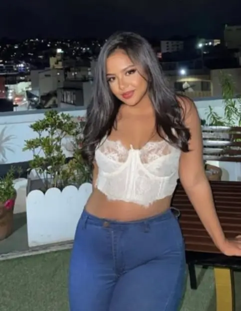 Sofia en tel rose visio – téléphone rose visio et tel sexe webcam sur amourotelephone.com